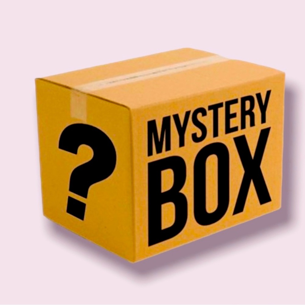 SIZE MEDIUM CLOTHING MYSTERY BOX